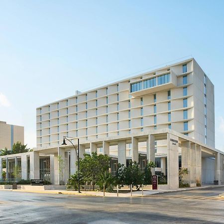 Courtyard By Marriott Merida Downtown Экстерьер фото